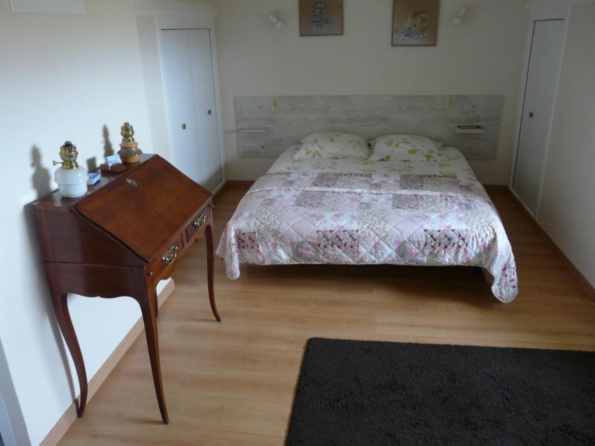 Mamoucafecouette Bed and Breakfast Roz-sur-Couesnon Buitenkant foto